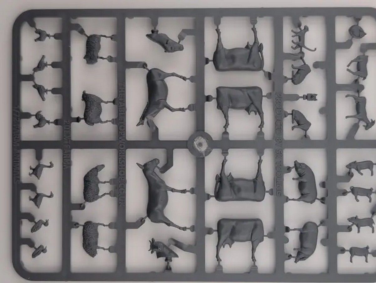 1/72 Farm Animal Kit (2 Frames per kit)