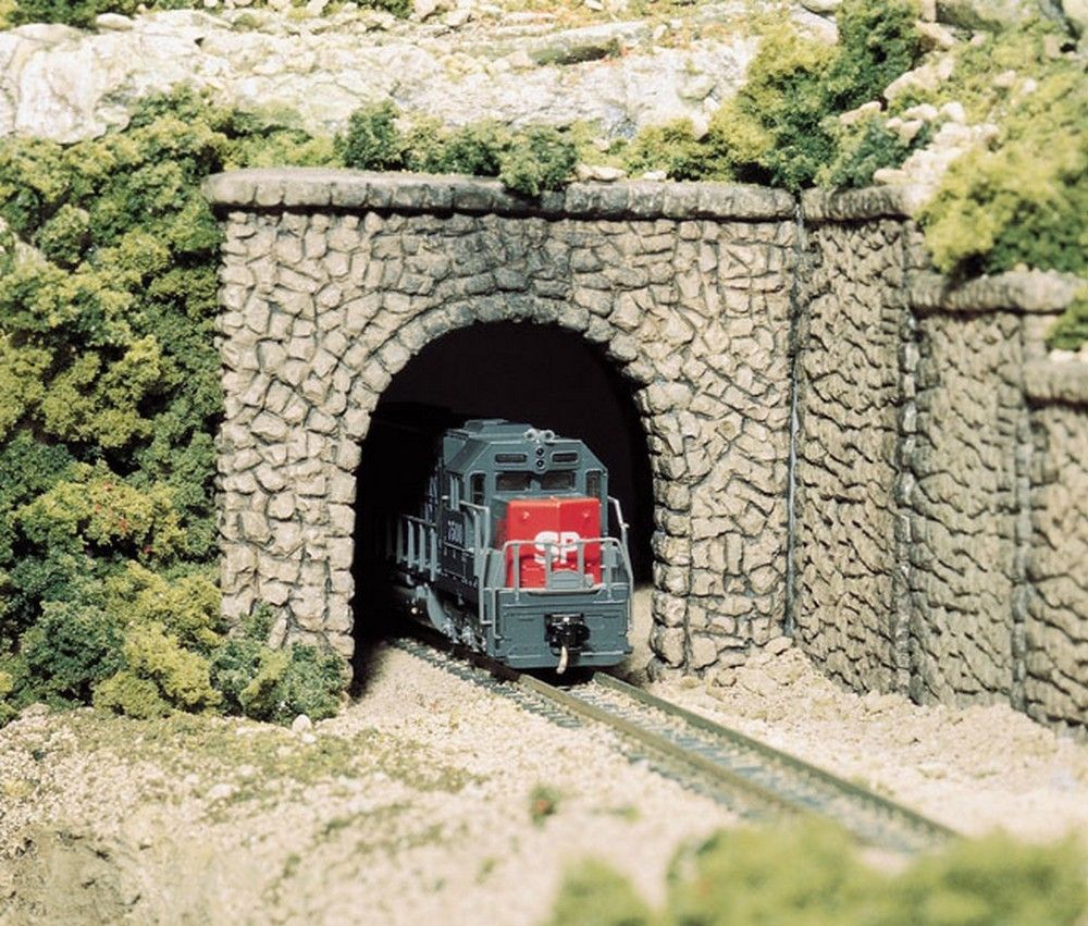 HO Random Stone Single Tunnel Portal