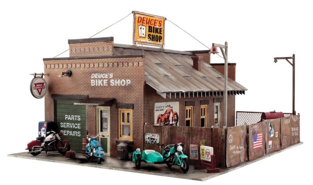 O Deuce's Bike Shop
