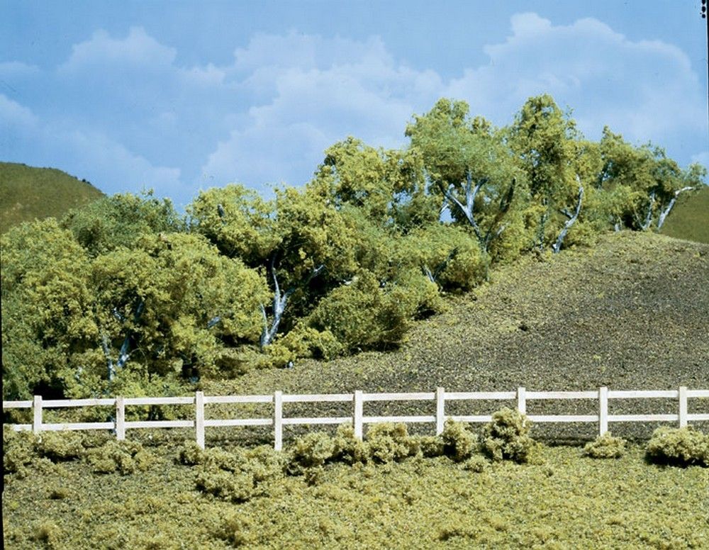 24" - 30" Hedge Row Scene